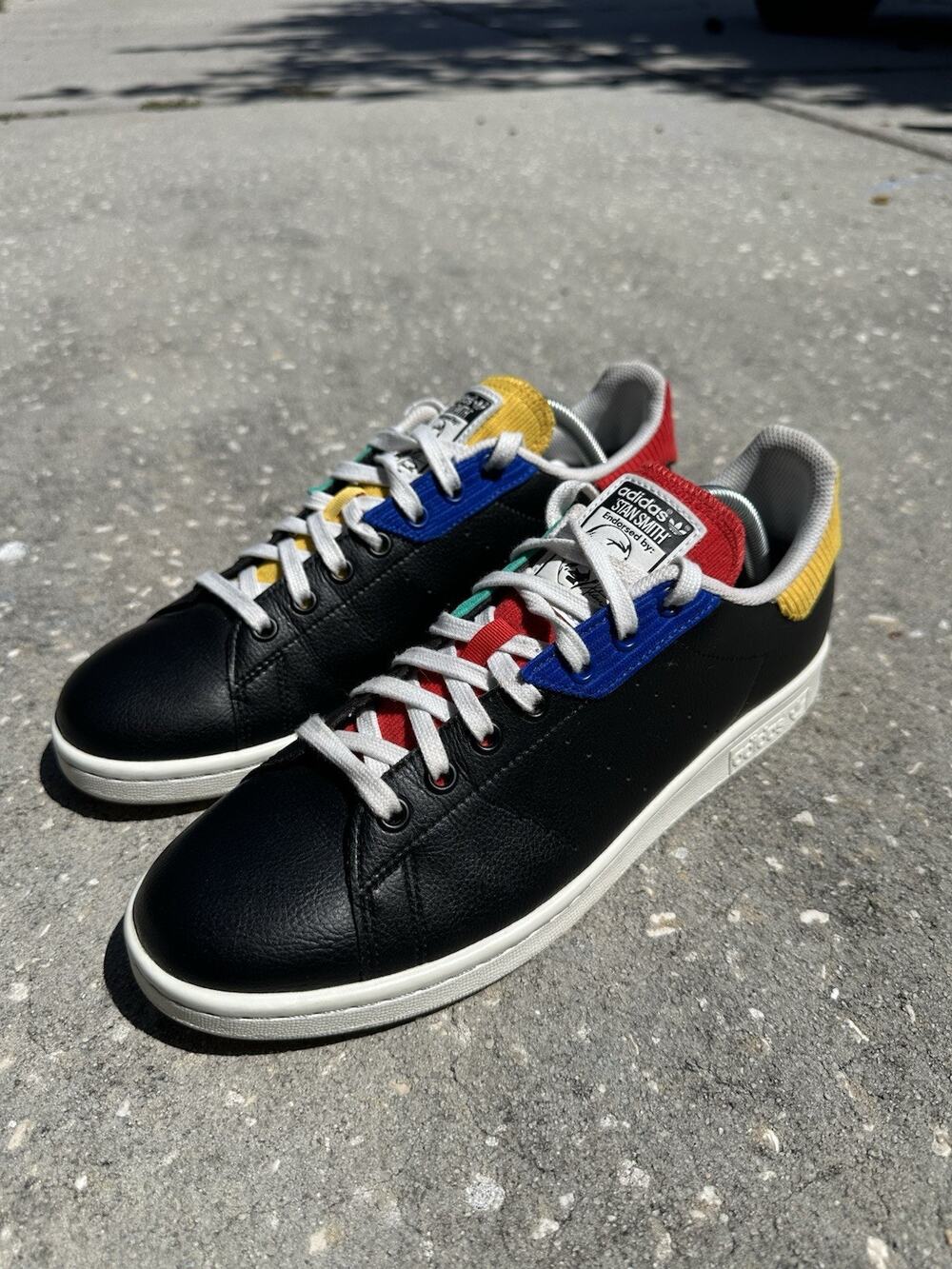 Adidas Stan Smith Mens size 9 Black Crystal White Royal Blue H00328